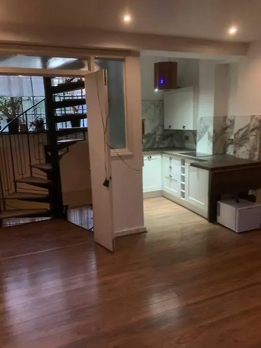 Cosy And Stylish 1Bd-Limehouse Apartment London