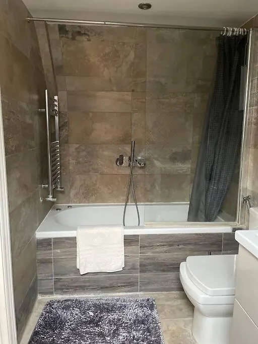 Cosy And Stylish 1Bd-Limehouse Apartment London