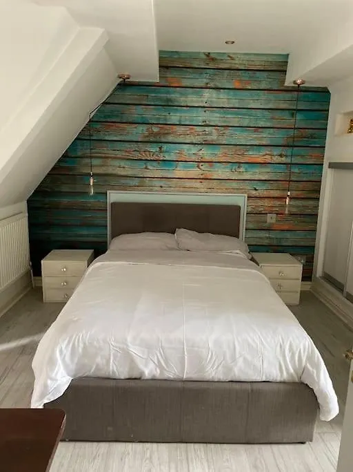 Cosy And Stylish 1Bd-Limehouse Apartment London